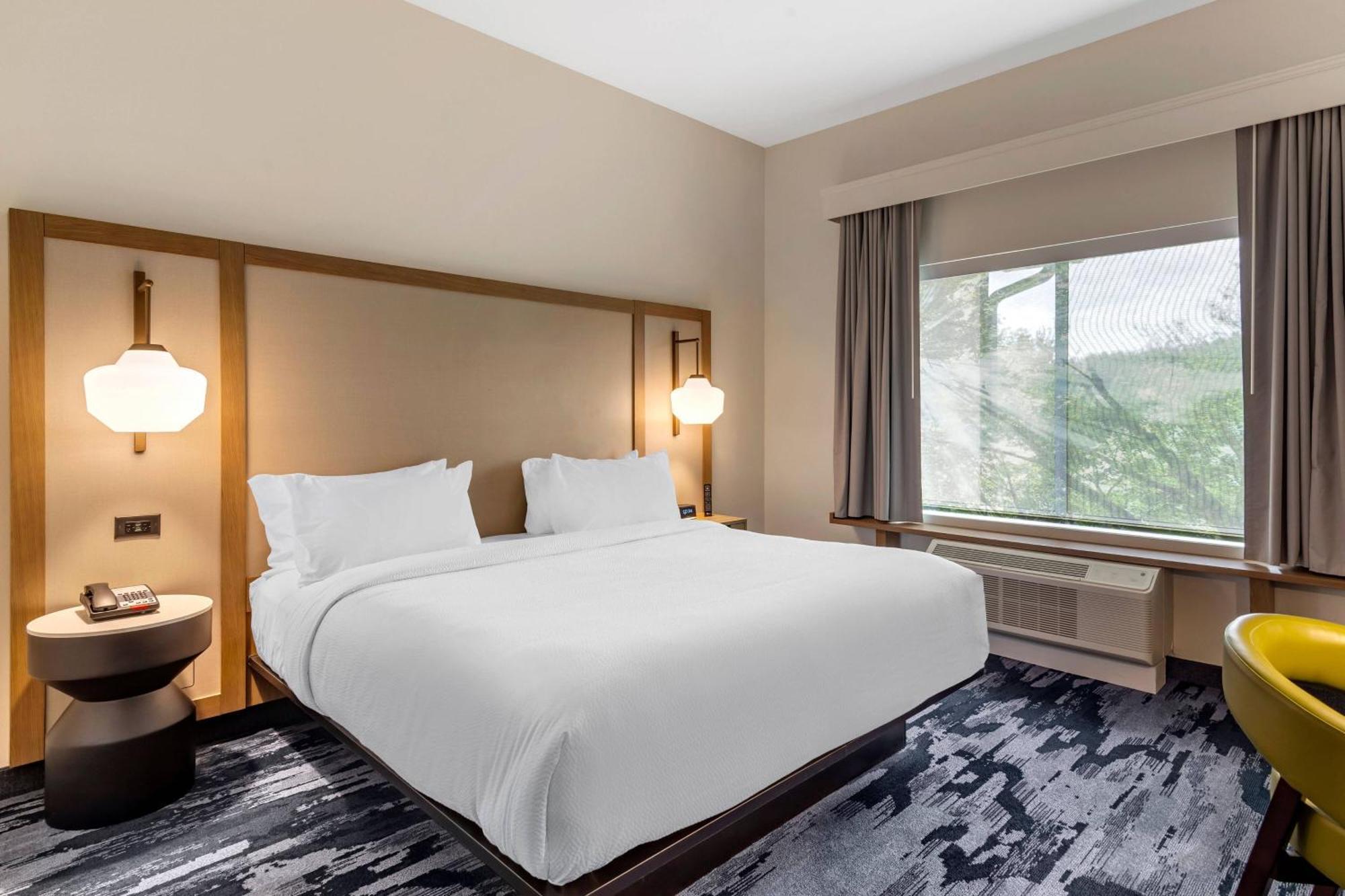Fairfield Inn & Suites By Marriott Helen Exterior photo
